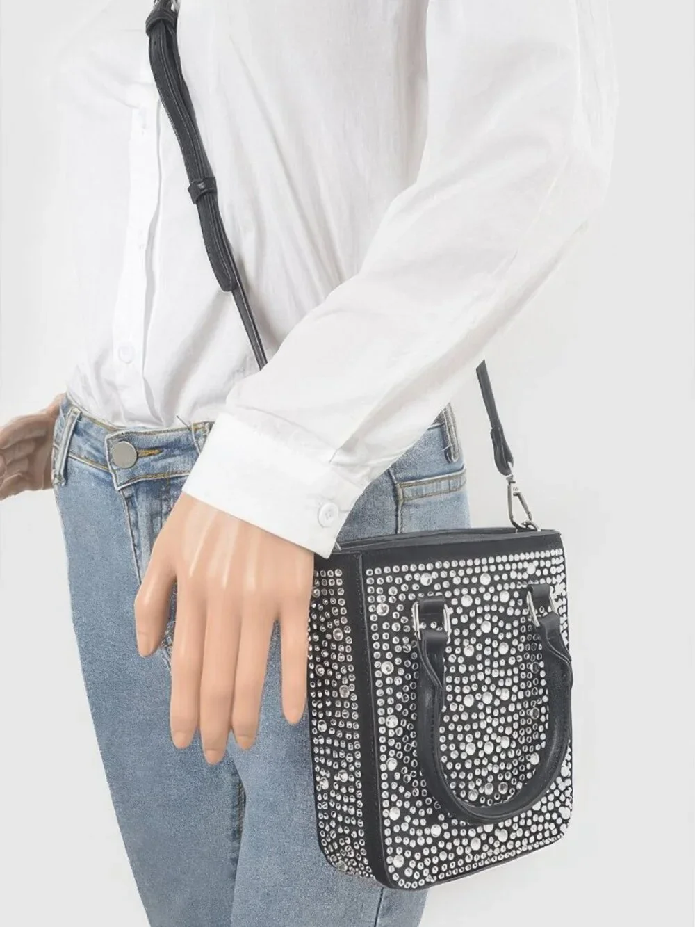 BB Boutique wear details